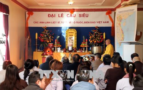 Đại lễ cầu siêu tại Berlin tưởng nhớ các liệt sĩ trong trận chiến Gạc Ma ảnh 1